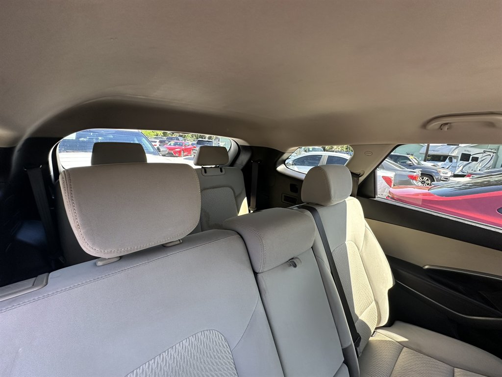2013 Hyundai Santa Fe GLS photo