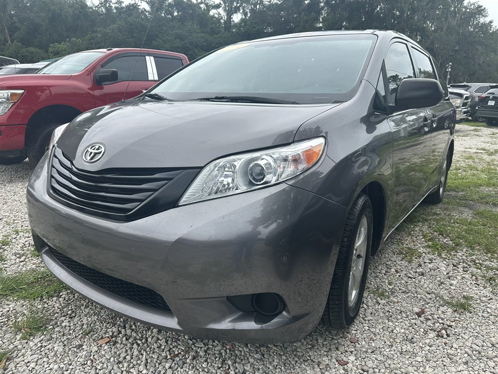 2014 Toyota Sienna