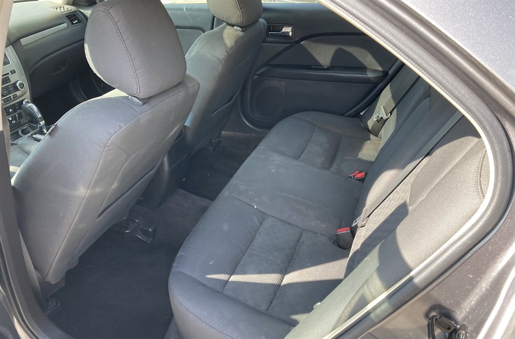 2012 Ford Fusion SE photo