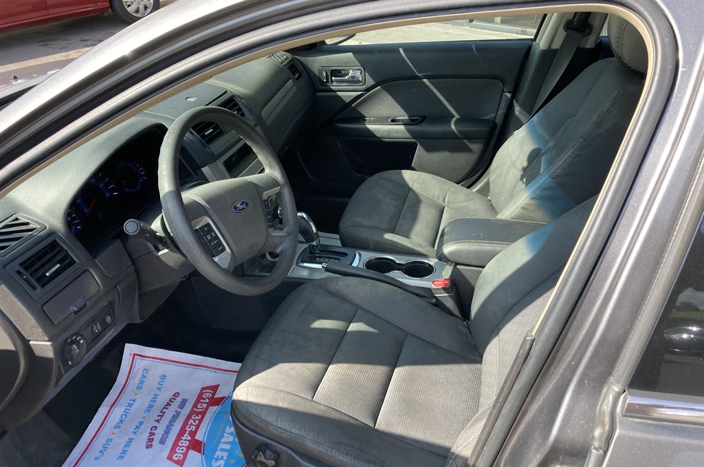 2012 Ford Fusion SE photo
