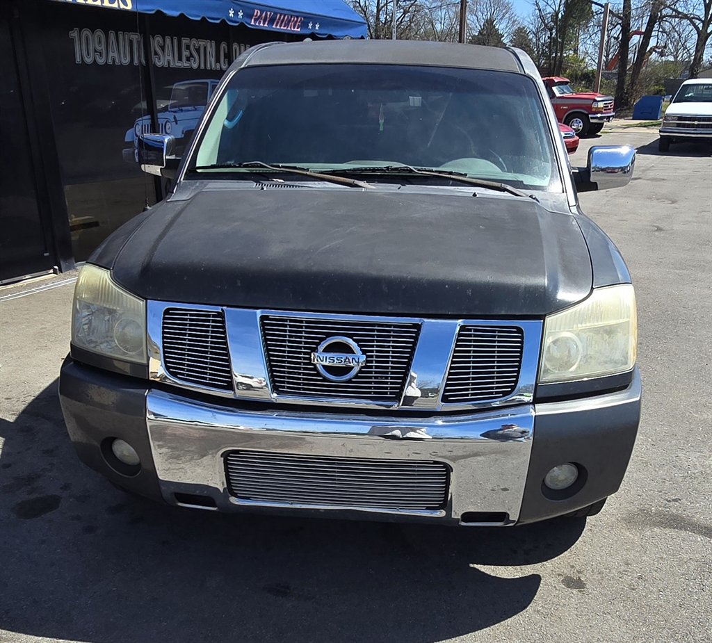 2005 Nissan Titan XE photo