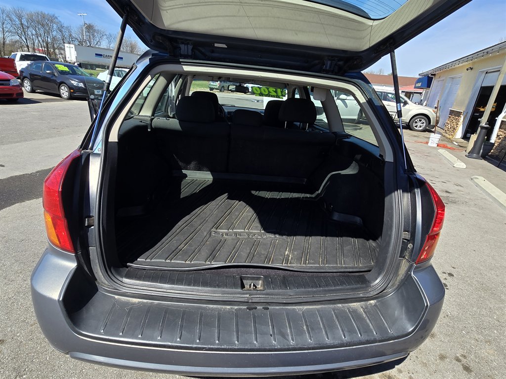 2006 Subaru Outback 2.5i photo