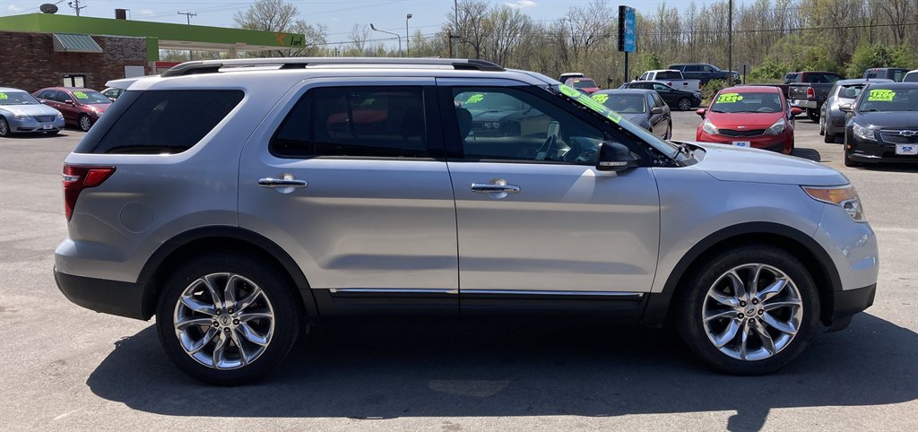 2014 Ford Explorer XLT photo