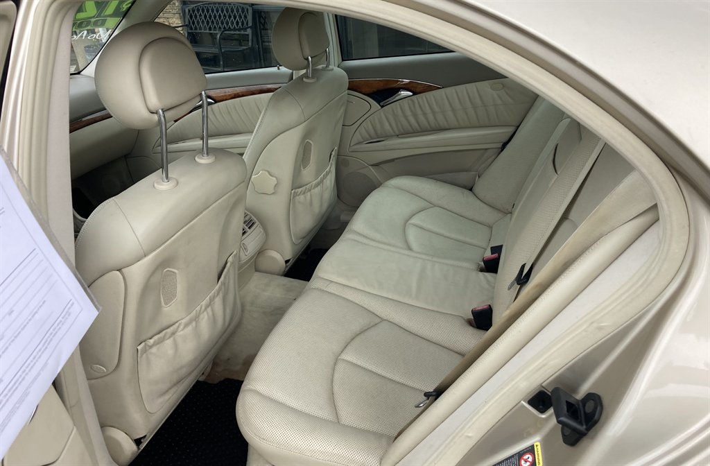 2003 Mercedes-Benz E-Class E320 photo