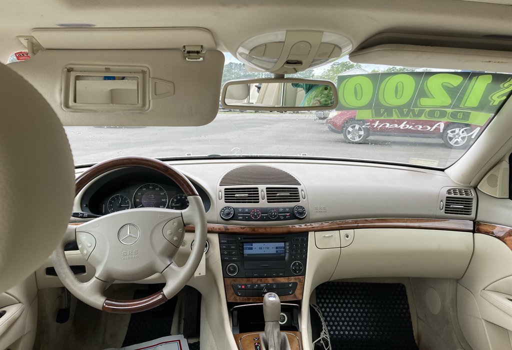 2003 Mercedes-Benz E-Class E320 photo