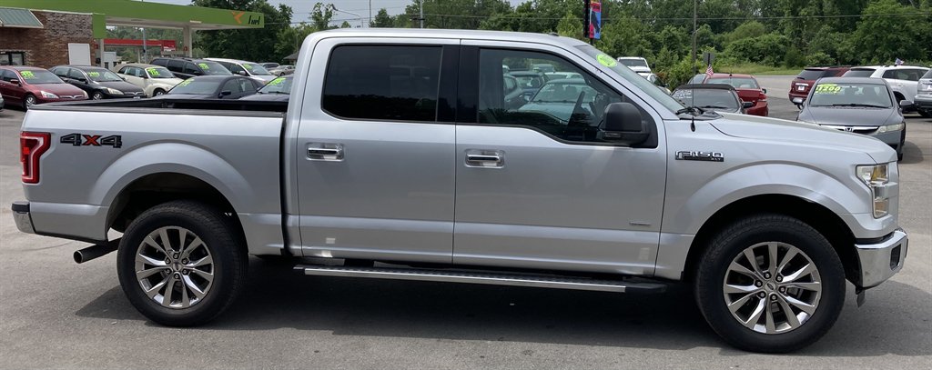 2015 Ford F150 XLT photo