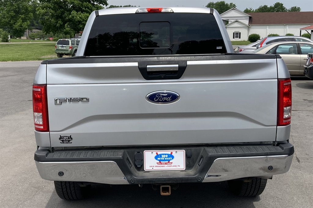 2015 Ford F150 XLT photo