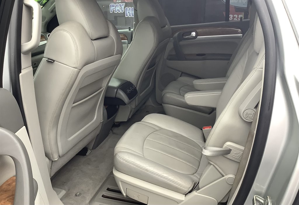 2010 Buick Enclave - $7,995