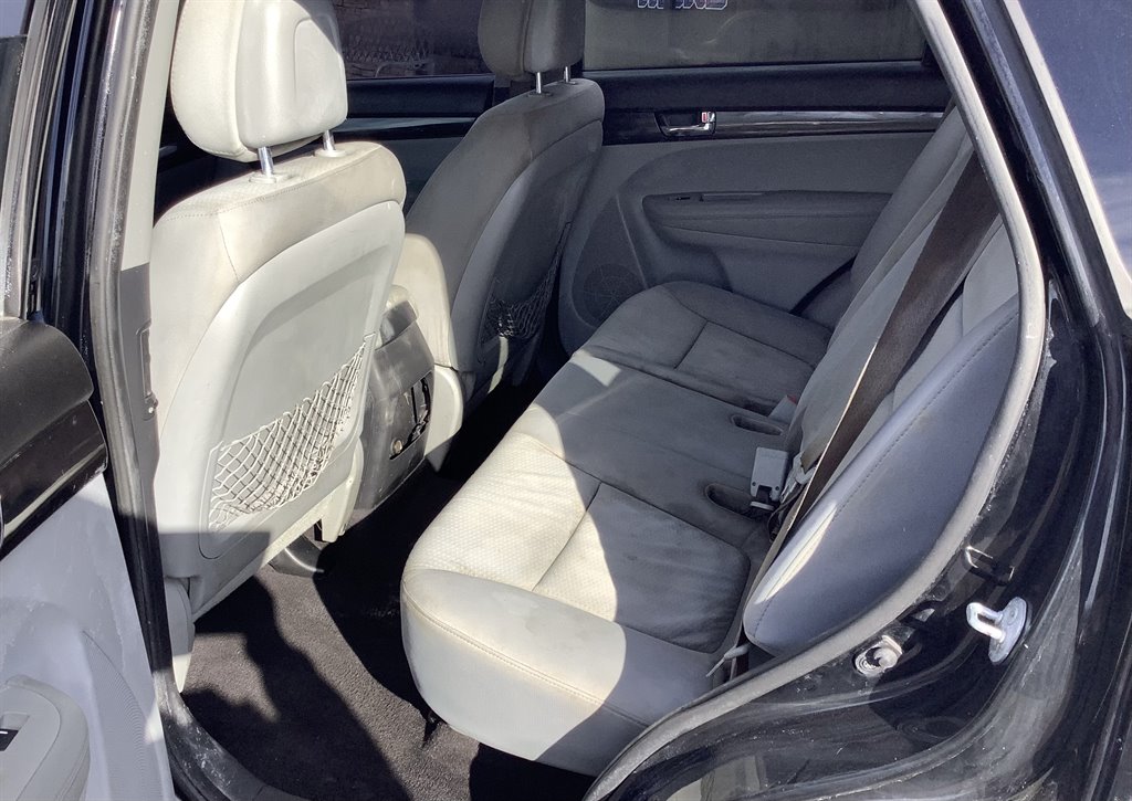 2013 Kia Sorento - $6,995