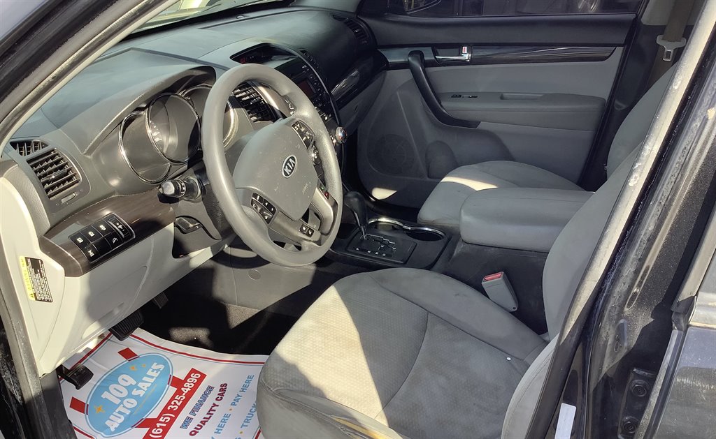 2013 Kia Sorento - $6,995