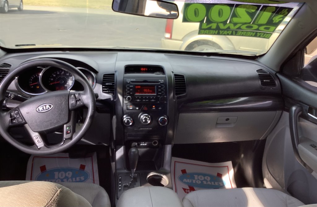 2013 Kia Sorento - $6,995