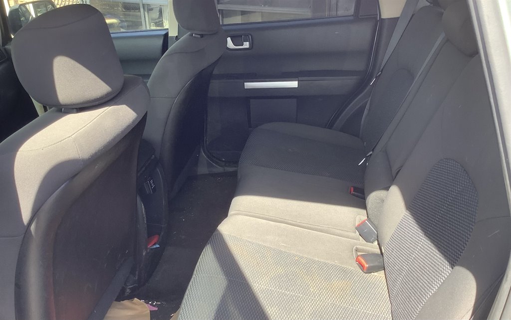 2008 Mitsubishi Endeavor - $8,995