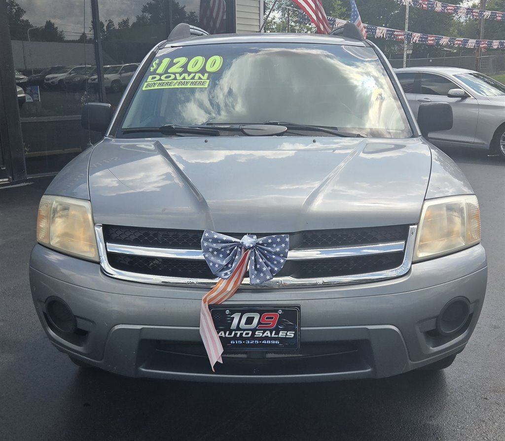 2008 Mitsubishi Endeavor - $8,995