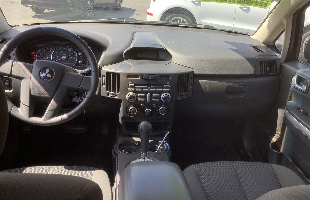 2008 Mitsubishi Endeavor - $8,995