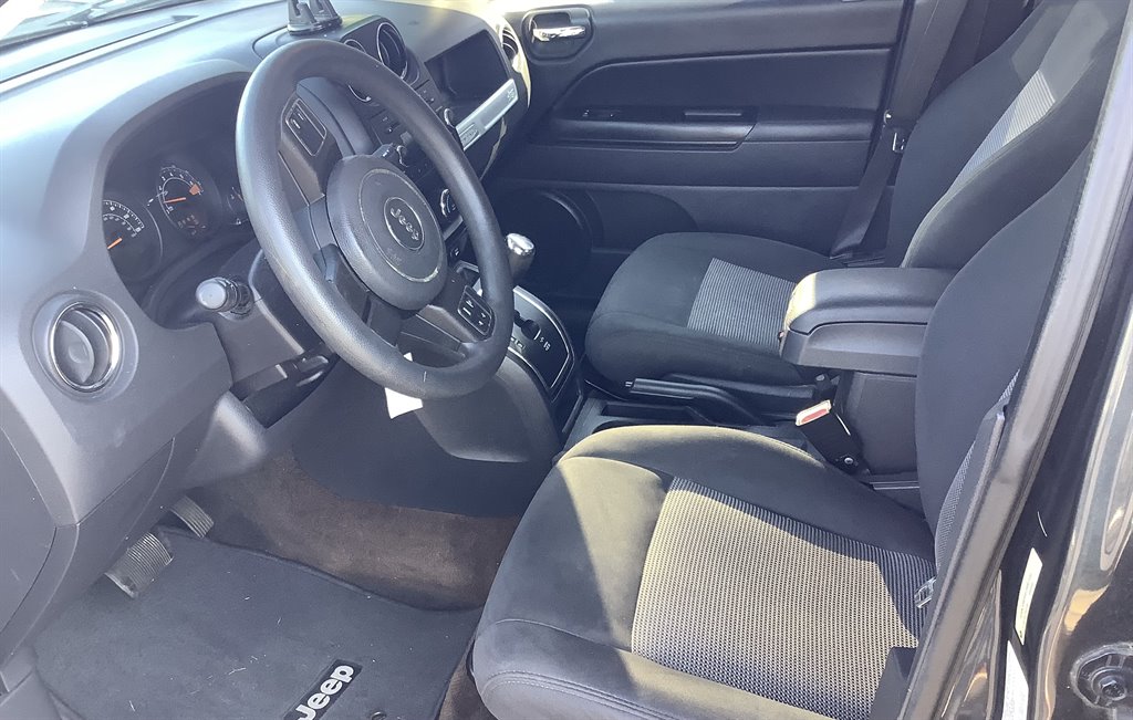 2014 Jeep Compass - $7,995