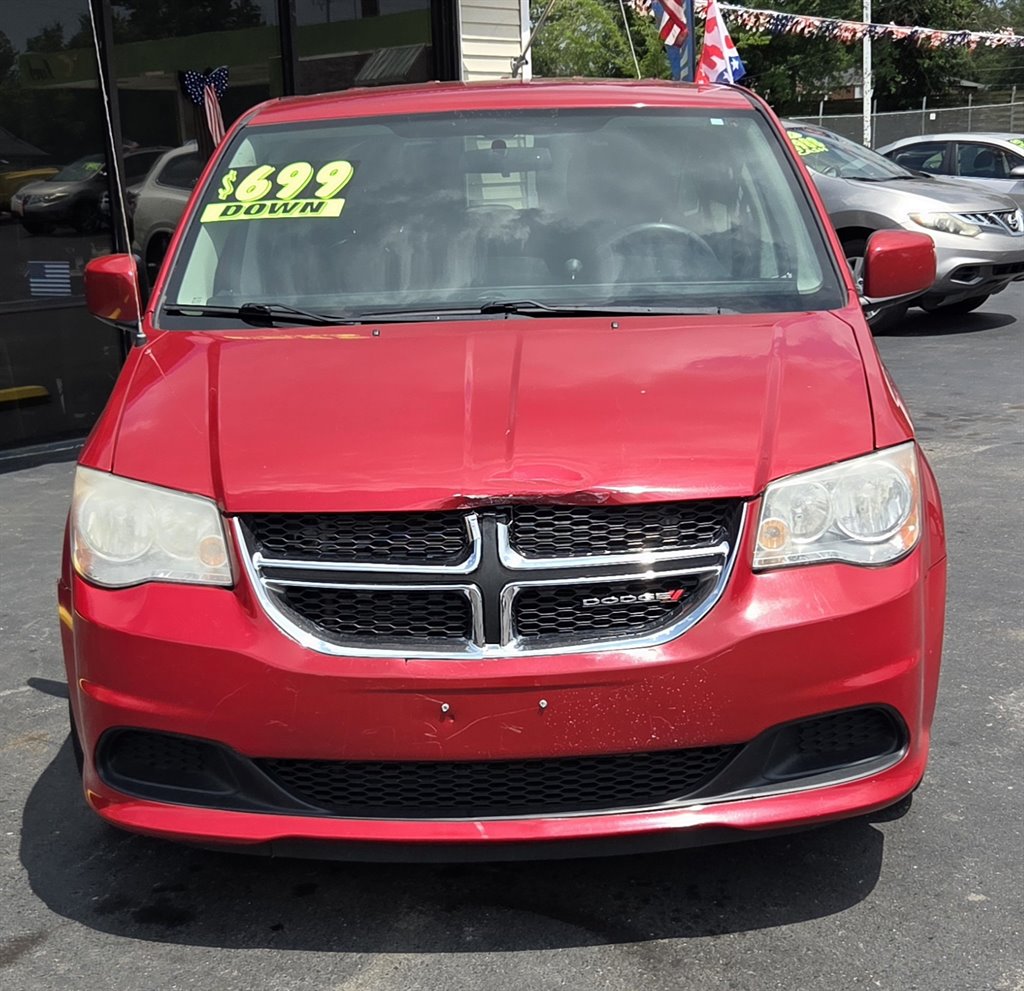 2013 Dodge Grand Caravan - $4,995