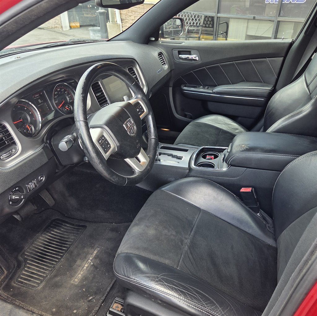2012 Dodge Charger - $12,995