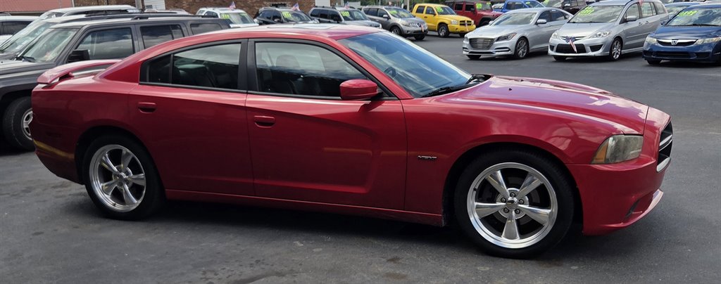 2012 Dodge Charger - $12,995