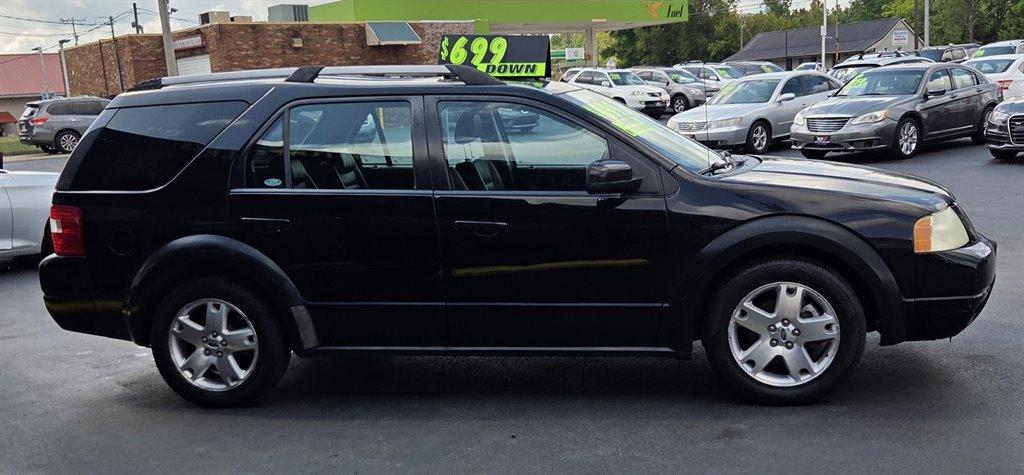 2005 Ford Freestyle - $4,995