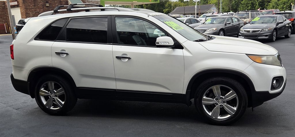 2012 Kia Sorento - $7,995