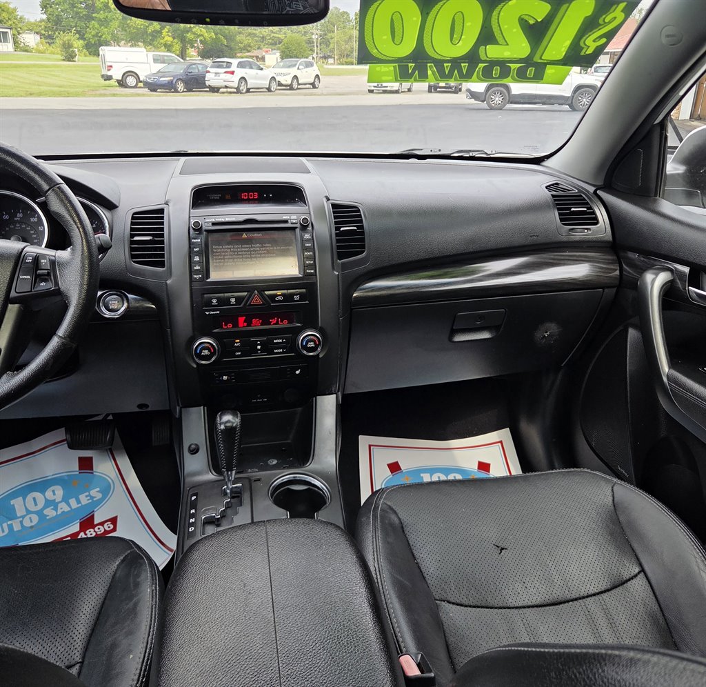 2012 Kia Sorento - $7,995