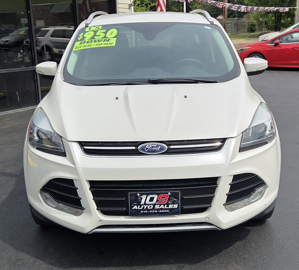 2015 Ford Escape - $6,995