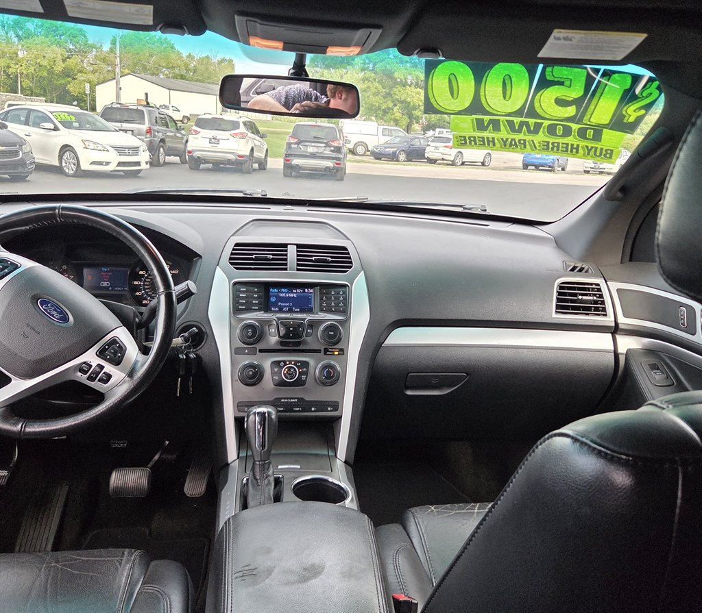 2012 Ford Explorer - $7,995