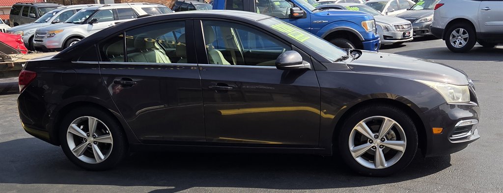 2015 Chevrolet Cruze - $7,995