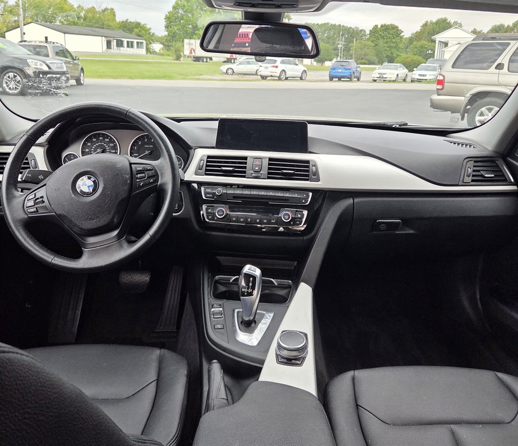 2017 BMW 320i - $12,888