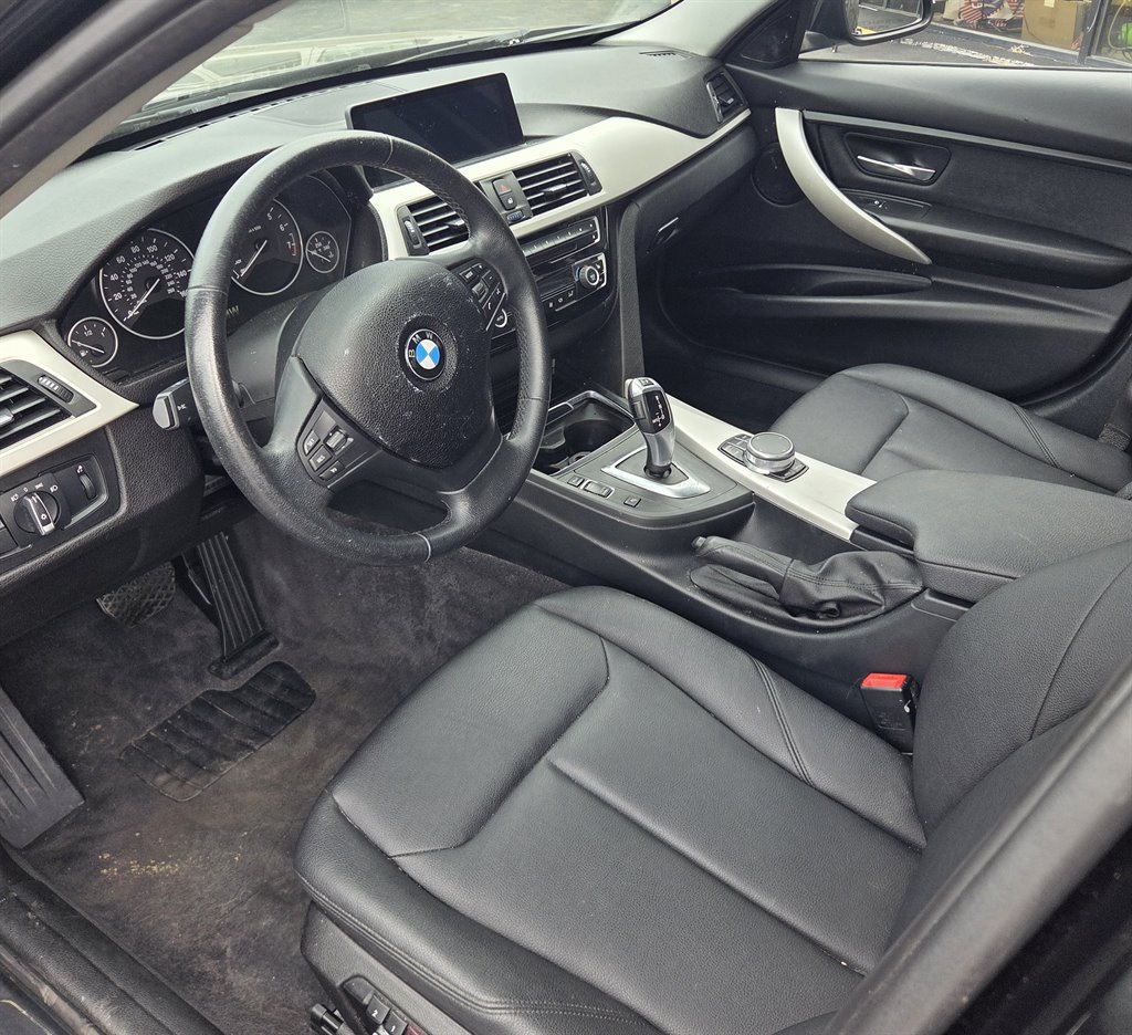 2017 BMW 320i - $12,888