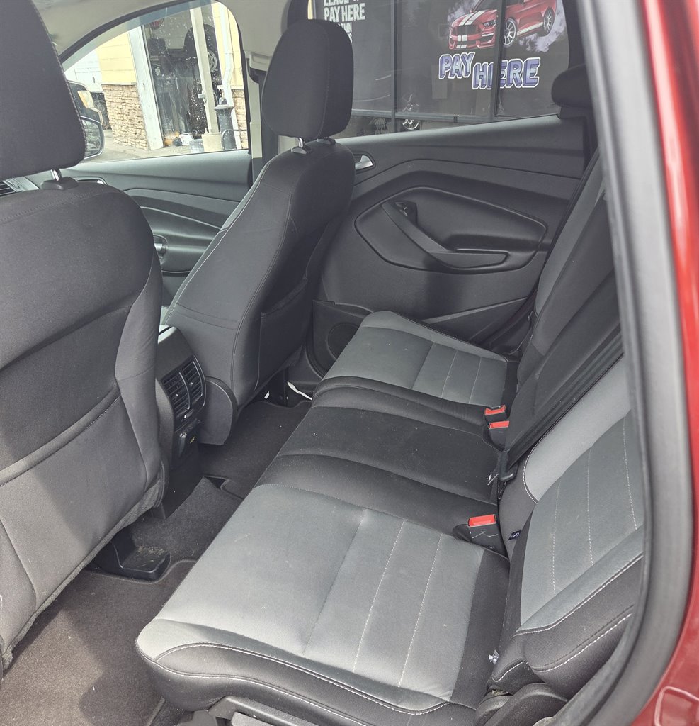 2016 Ford Escape - $7,995