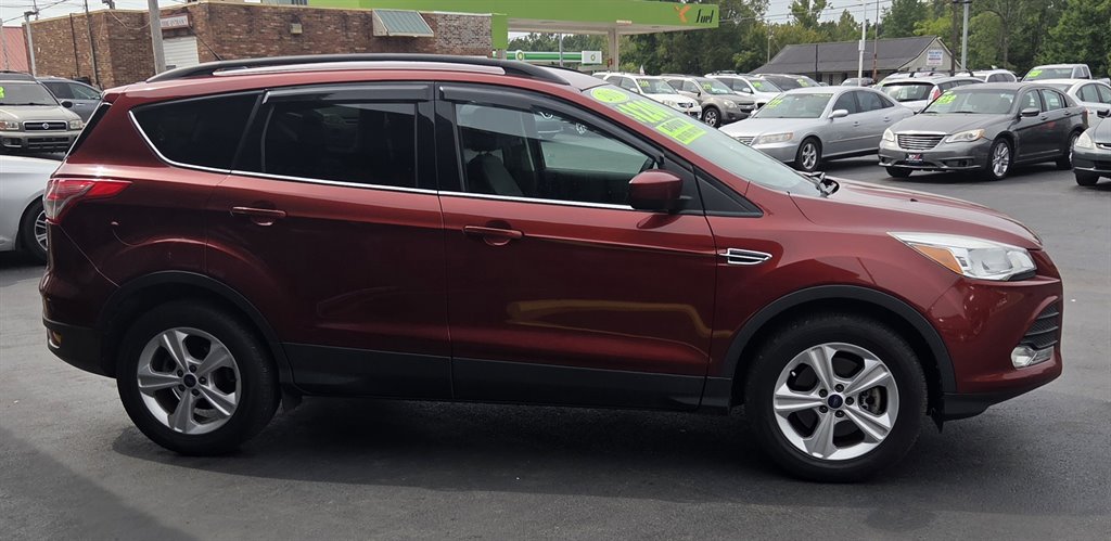 2016 Ford Escape - $7,995