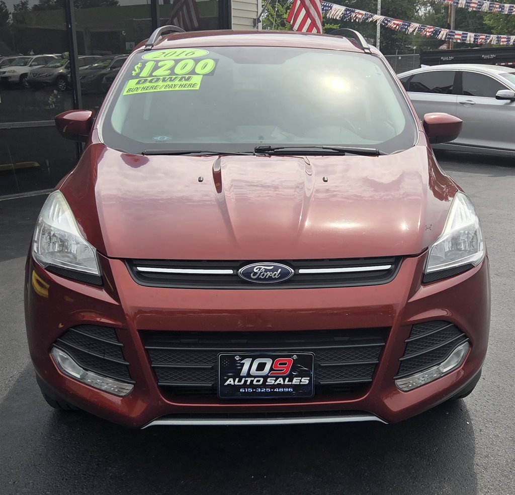 2016 Ford Escape - $7,995