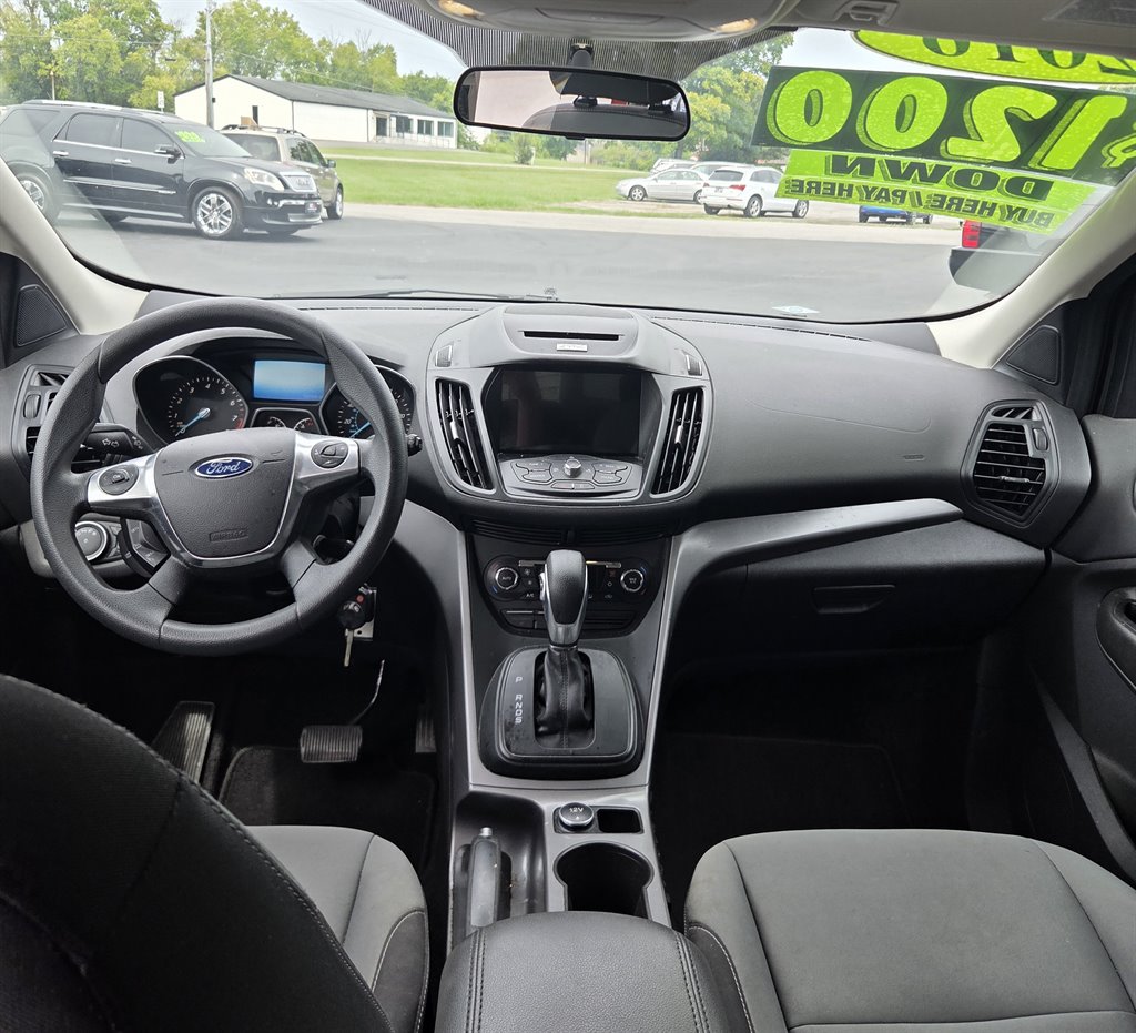 2016 Ford Escape - $7,995