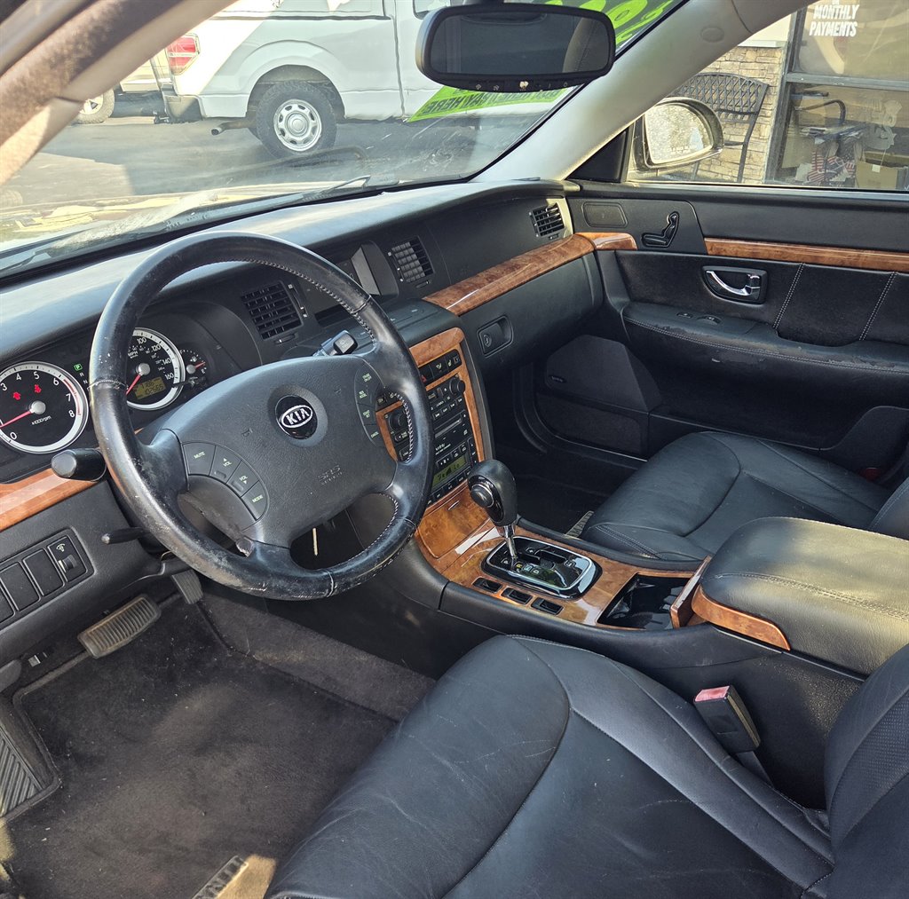 2004 Kia Amanti - $5,995