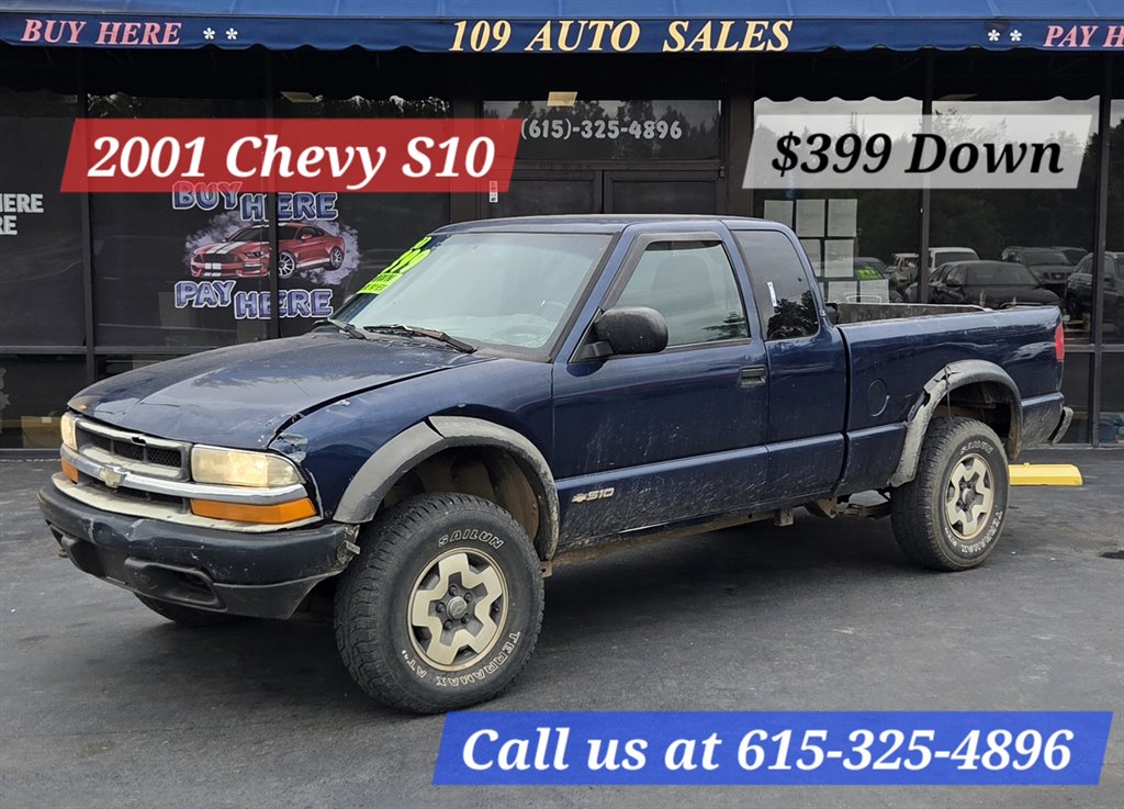 2001 Chevrolet S-10 Pickup - $2,995