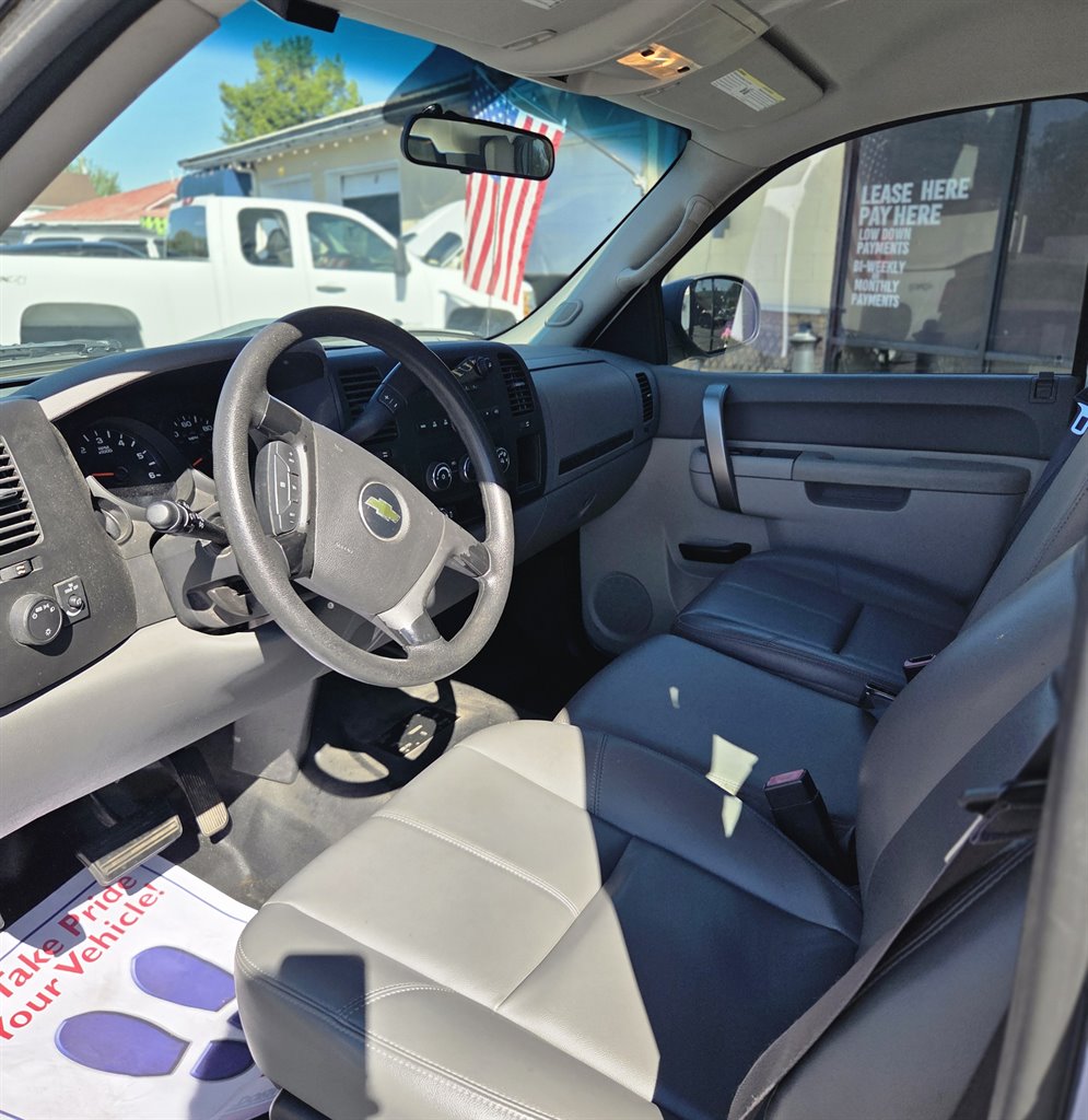 2013 Chevrolet Silverado - $10,998