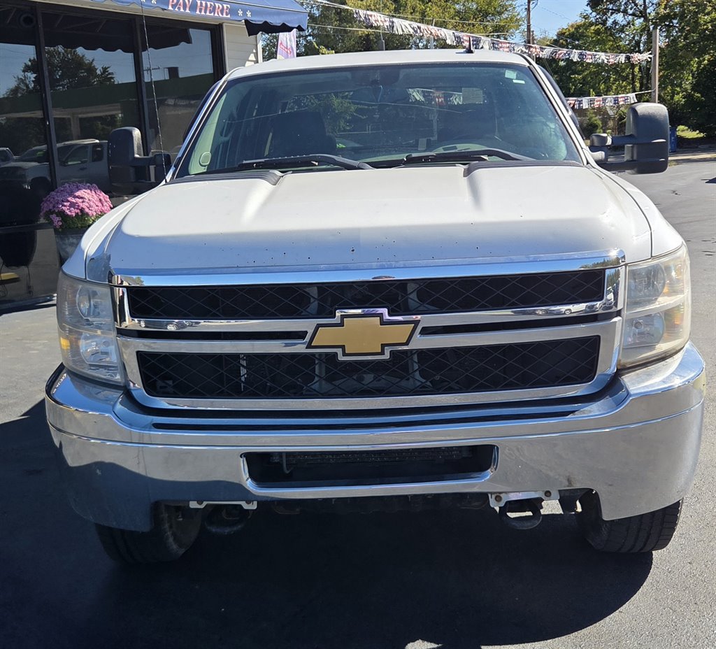 2013 Chevrolet Silverado - $10,998