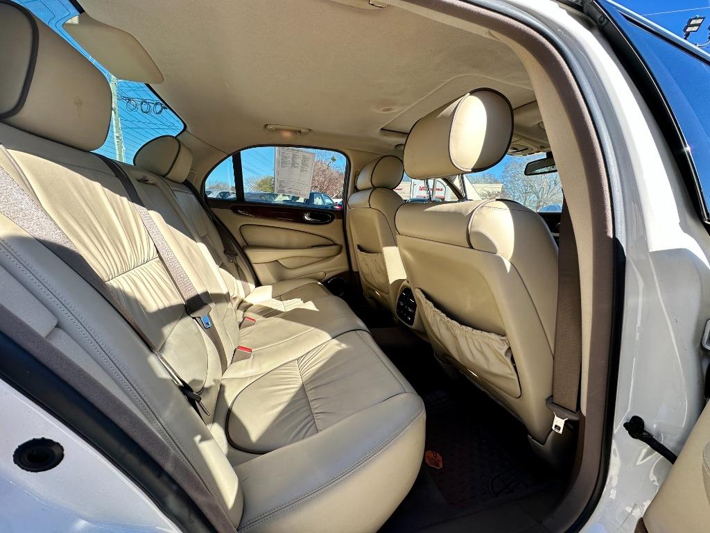 2007 Jaguar XJ - $14,995