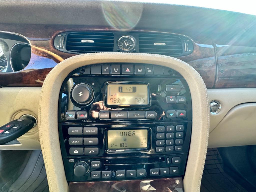 2007 Jaguar XJ - $14,995