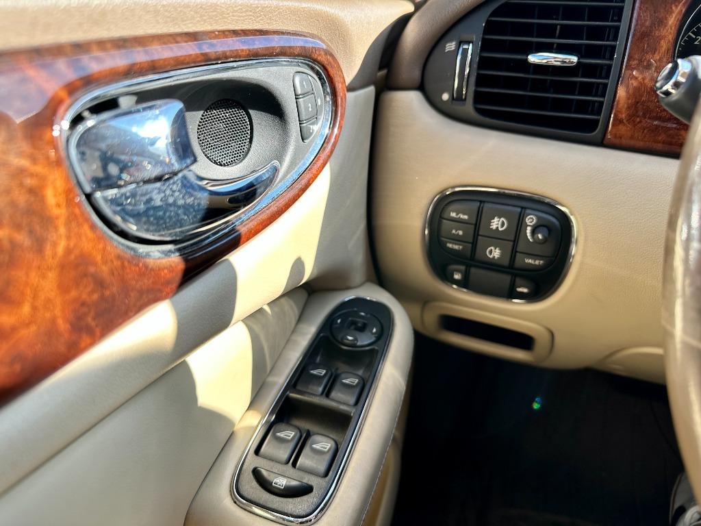 2007 Jaguar XJ - $14,995