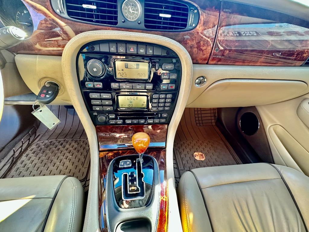 2007 Jaguar XJ - $14,995