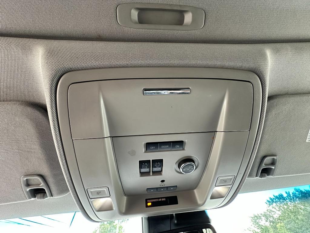 2015 Chevrolet Tahoe - $19,995