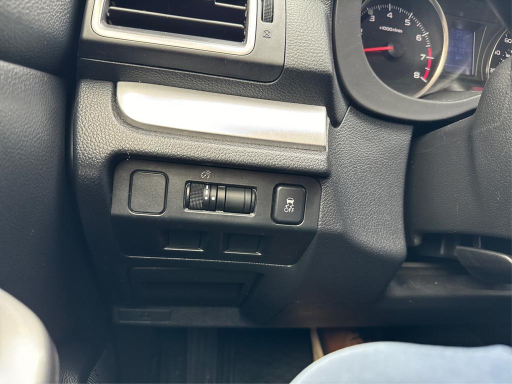 2016 Subaru Crosstrek Premium photo