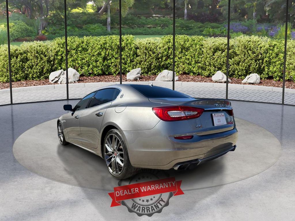 2015 Maserati Quattroporte - $39,995