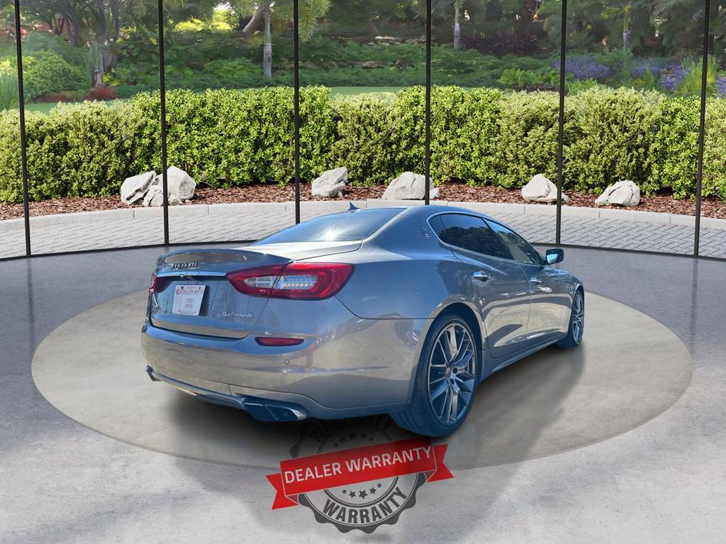 2015 Maserati Quattroporte - $39,995