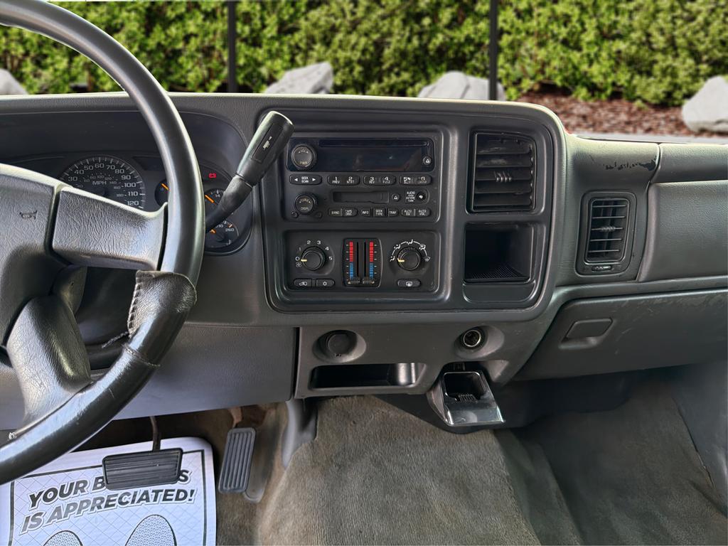 2004 Chevrolet Silverado - $13,995
