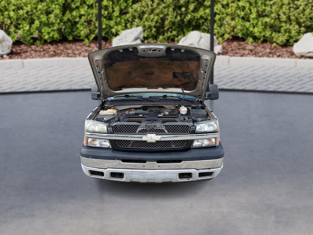 2004 Chevrolet Silverado - $13,995