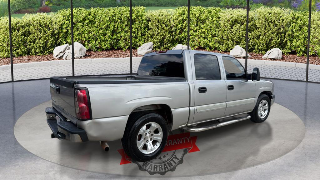 2004 Chevrolet Silverado - $13,995