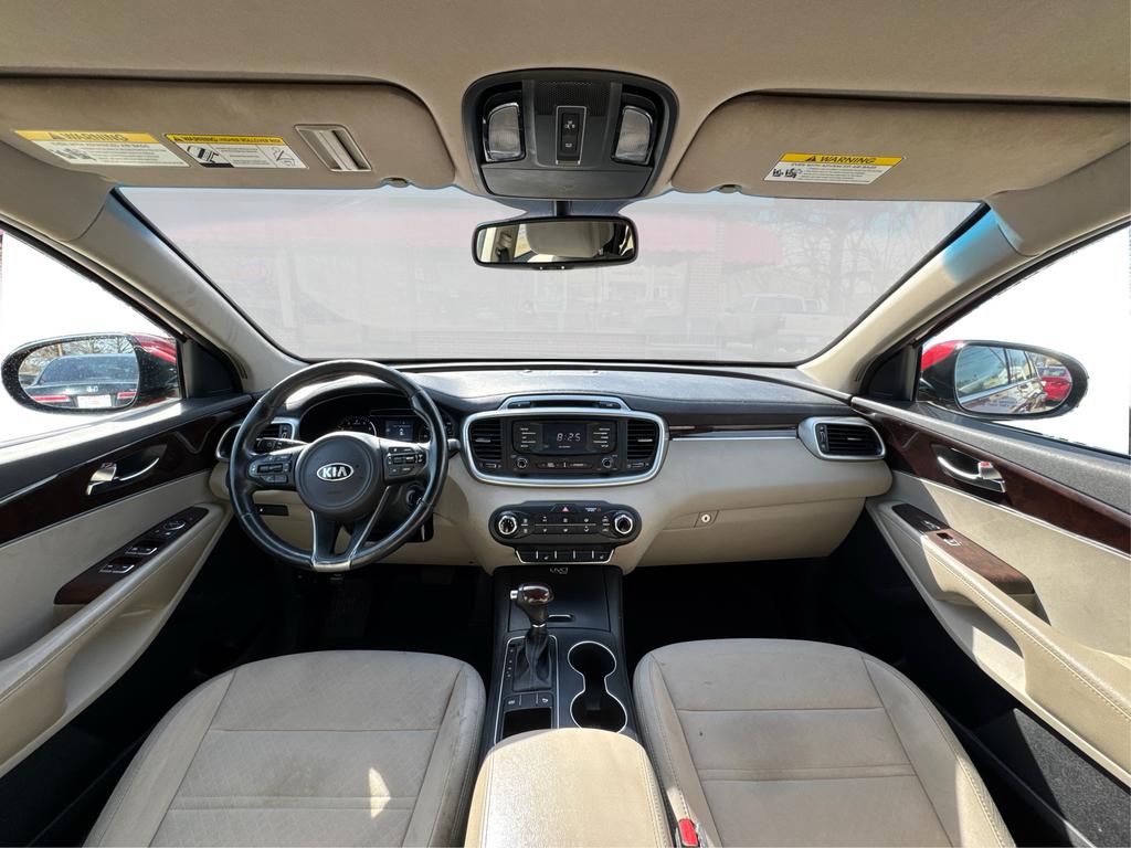 2016 Kia Sorento LX photo